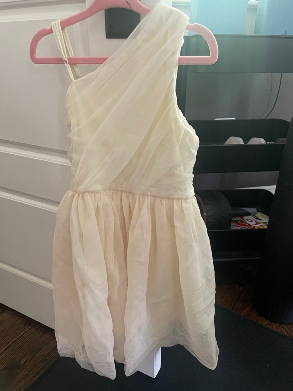 Ivory One-Shoulder Chiffon Party Dress